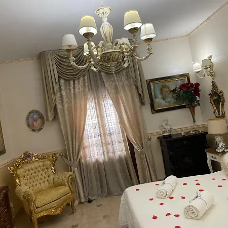 Regina Suite-3