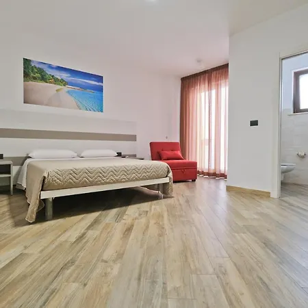 Il Porto Affittacamere B&B-2