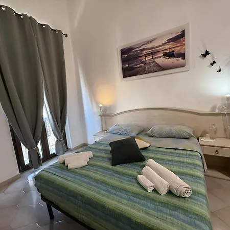Bed And Breakfast Station-3