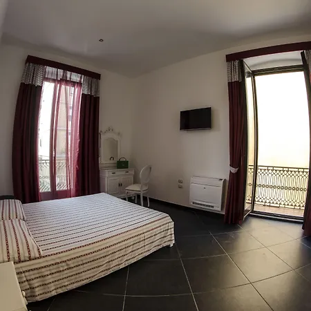 Maria Vittoria Charming Rooms-2